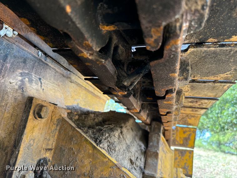 image for item IE9039 Komatsu  D37E dozer