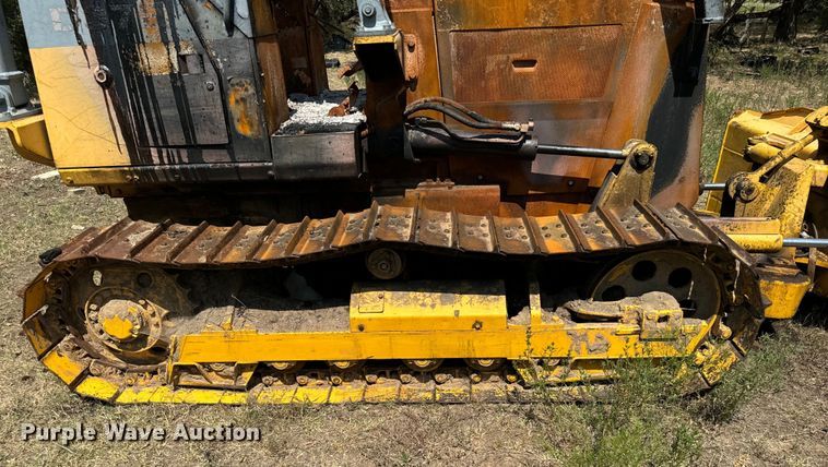 image for item IE9039 Komatsu  D37E dozer