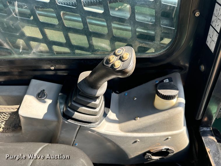 image for item IE9040 2016 ASV R350T forestry tracked skid steer loader