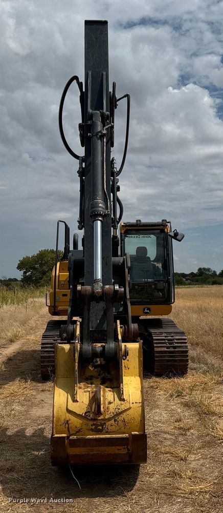 image for item IE9041 2019 John Deere 160G excavator