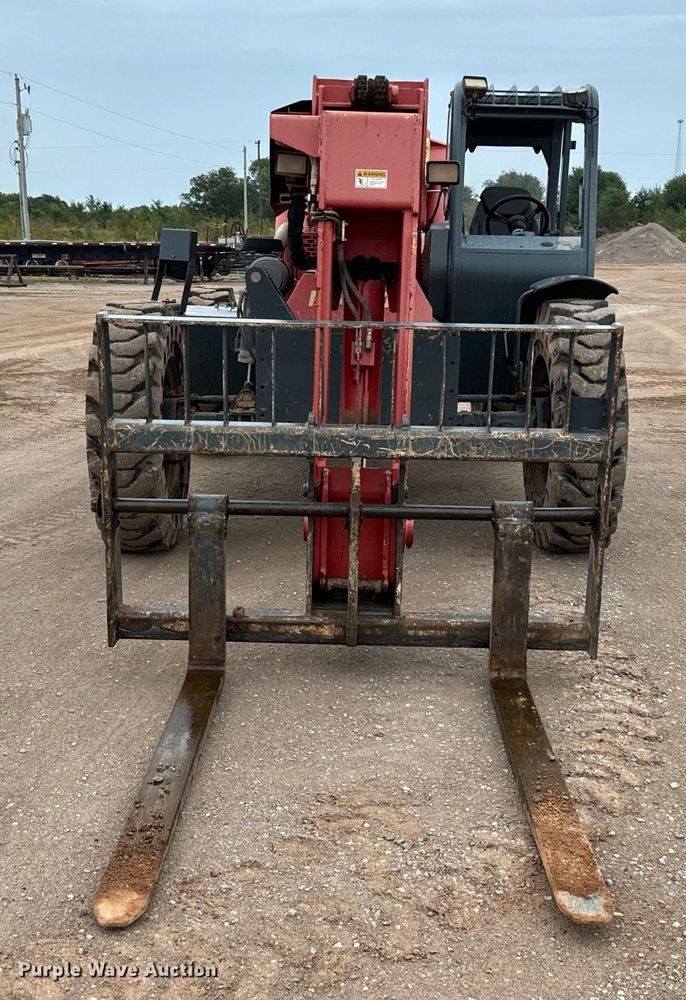 image for item IE9043 2012 Manitou MT8044XT telehandler