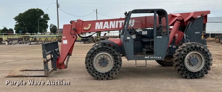 image for item IE9043 2012 Manitou MT8044XT telehandler
