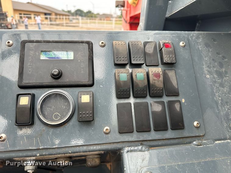 image for item IE9043 2012 Manitou MT8044XT telehandler