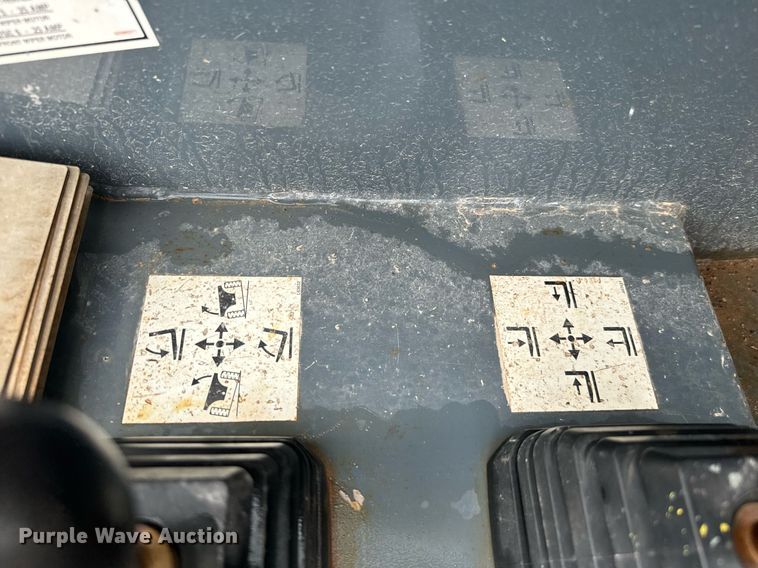 image for item IE9043 2012 Manitou MT8044XT telehandler