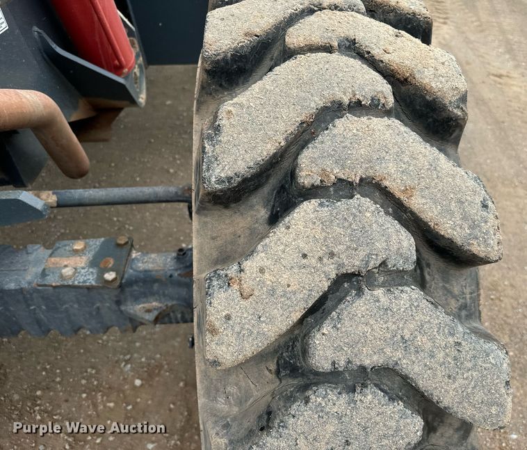 image for item IE9043 2012 Manitou MT8044XT telehandler