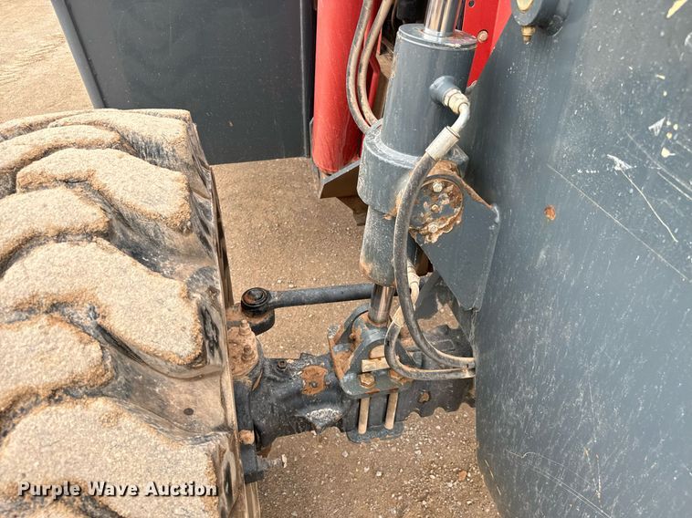 image for item IE9043 2012 Manitou MT8044XT telehandler