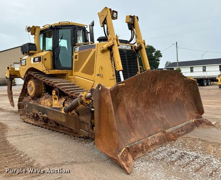 image for item IE9044 2009 Caterpillar  D8T dozer