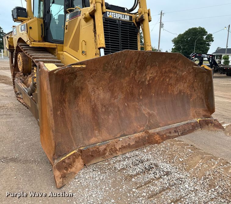 image for item IE9044 2009 Caterpillar  D8T dozer