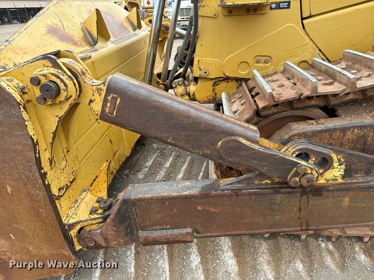 image for item IE9044 2009 Caterpillar  D8T dozer