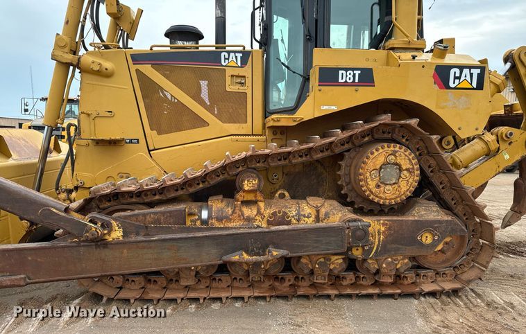 image for item IE9044 2009 Caterpillar  D8T dozer