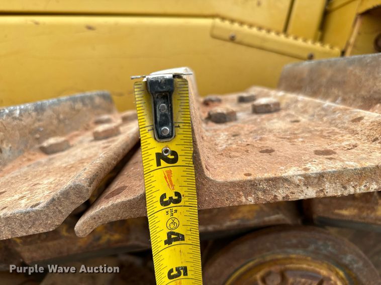 image for item IE9044 2009 Caterpillar  D8T dozer