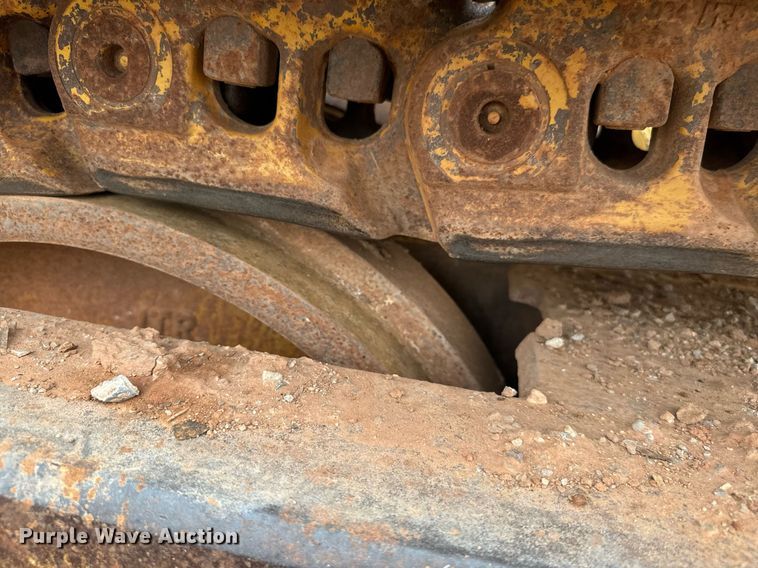 image for item IE9044 2009 Caterpillar  D8T dozer