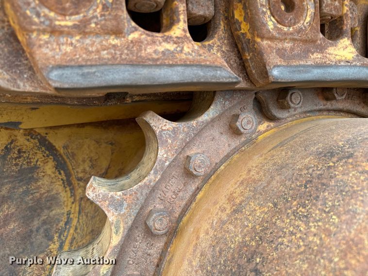 image for item IE9044 2009 Caterpillar  D8T dozer