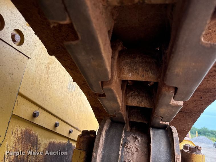 image for item IE9044 2009 Caterpillar  D8T dozer