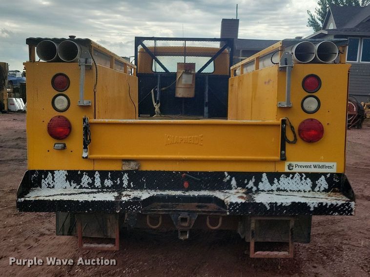 image for item KA9860 1983 International Harvester S Series 1754 utility / service truck