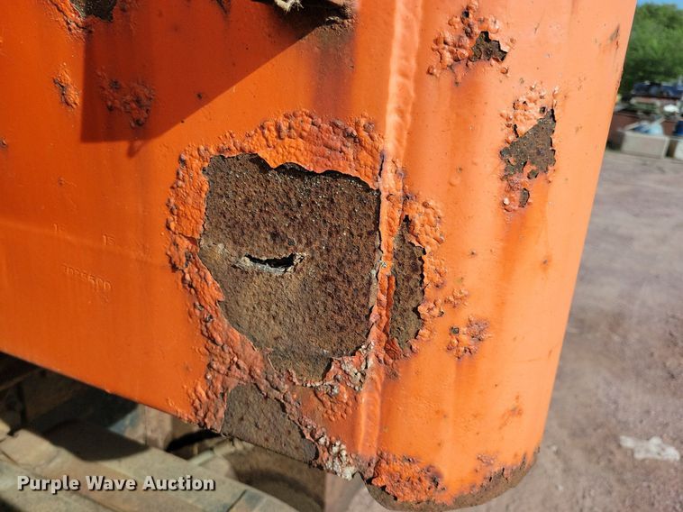 image for item KA9862 1994 Ford L8000 dump truck