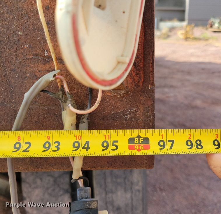 image for item KA9862 1994 Ford L8000 dump truck