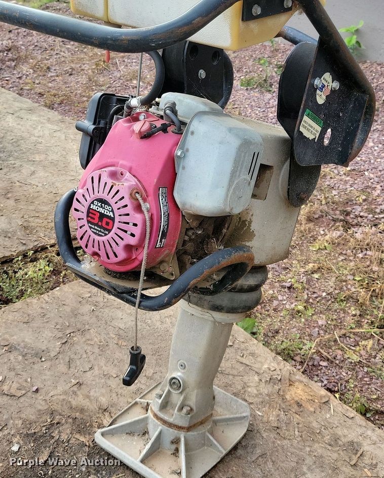 image for item KA9864 (2) Ground Pounder plate compactors