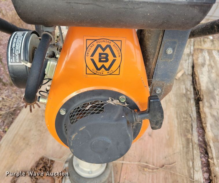 image for item KA9864 (2) Ground Pounder plate compactors