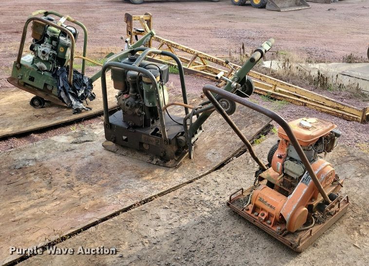 image for item KA9865 (4) plate compactors