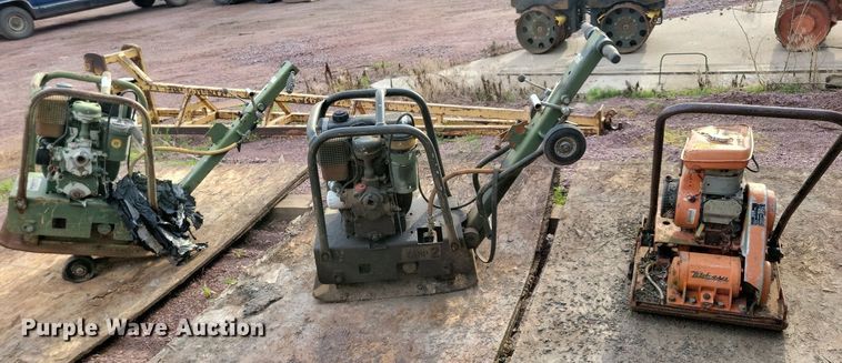 image for item KA9865 (4) plate compactors