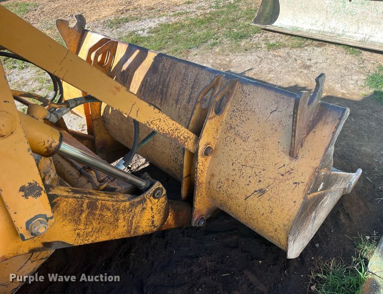 image for item LC9037 1988 Case 580K backhoe