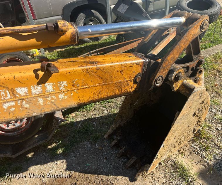 image for item LC9037 1988 Case 580K backhoe