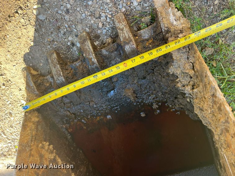 image for item LC9037 1988 Case 580K backhoe