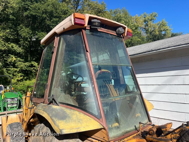image for item LC9037 1988 Case 580K backhoe