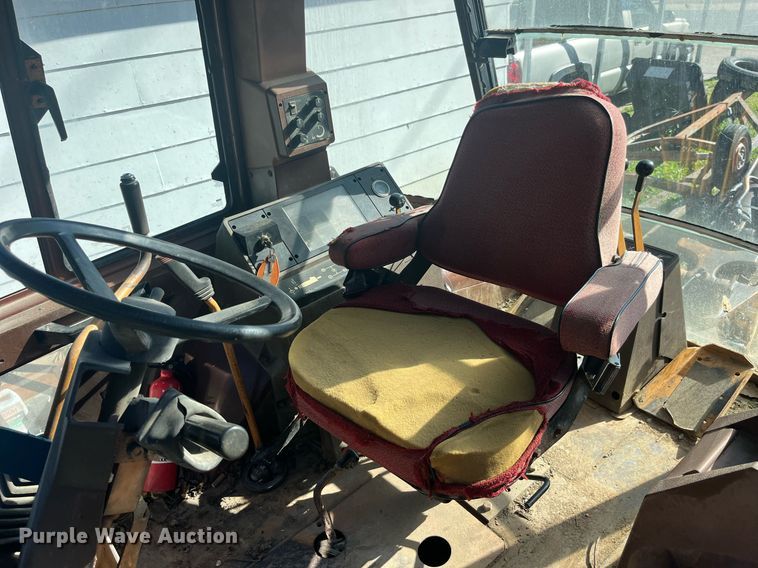 image for item LC9037 1988 Case 580K backhoe