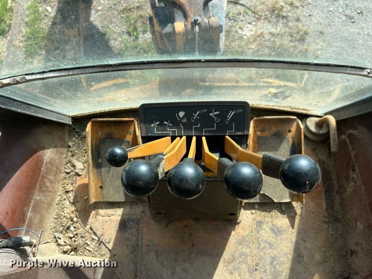 image for item LC9037 1988 Case 580K backhoe