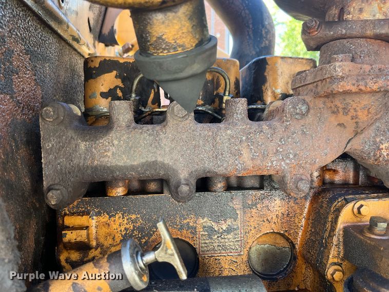 image for item LC9037 1988 Case 580K backhoe