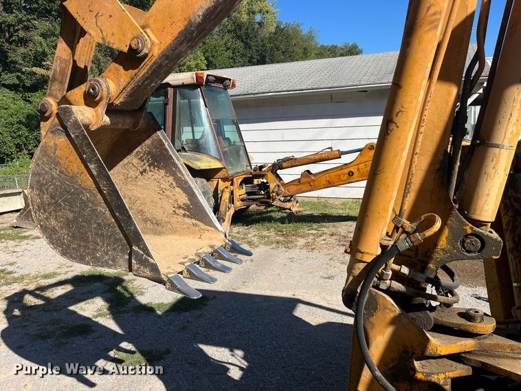 image for item LC9038 Case 580 backhoe