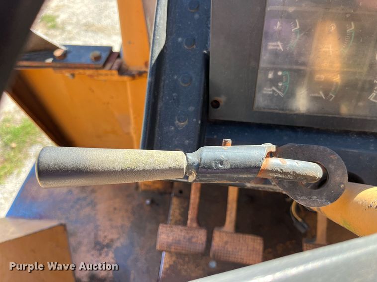 image for item LC9038 Case 580 backhoe