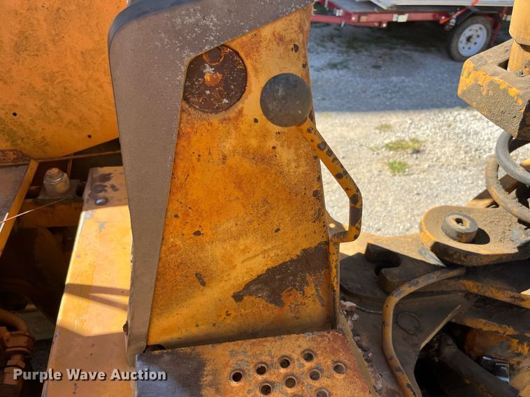 image for item LC9038 Case 580 backhoe