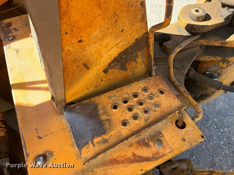 image for item LC9038 Case 580 backhoe