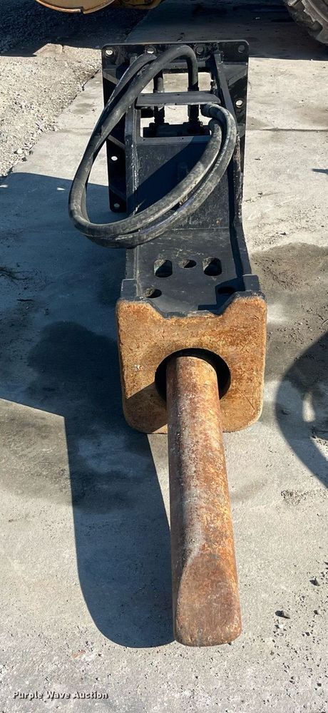 image for item LC9040 Maverick  5250 breaker