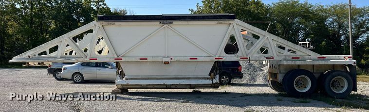 image for item LC9043 2014 DeLucio bottom dump trailer