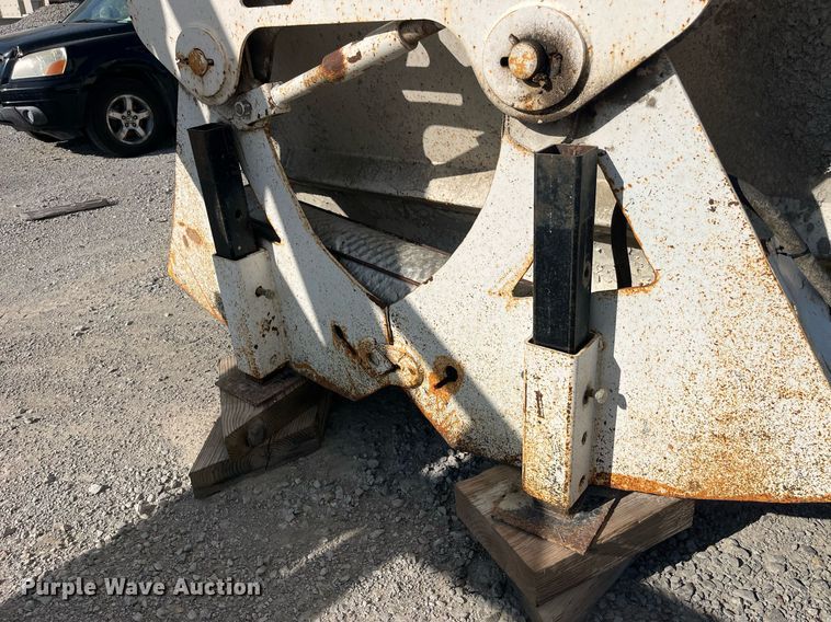 image for item LC9043 2014 DeLucio bottom dump trailer