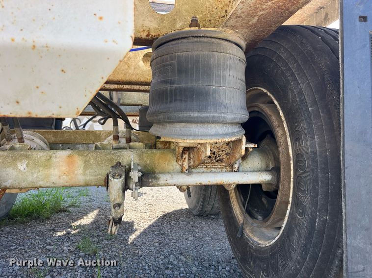 image for item LC9043 2014 DeLucio bottom dump trailer