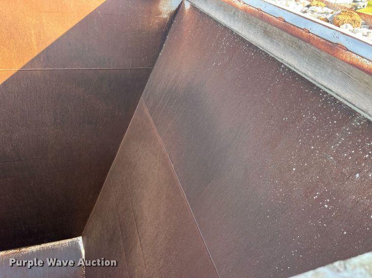 image for item LC9043 2014 DeLucio bottom dump trailer