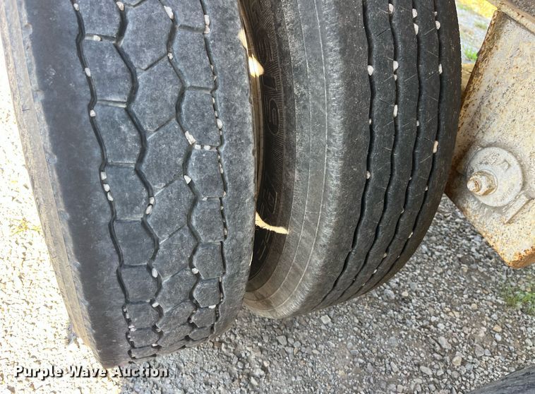 image for item LC9043 2014 DeLucio bottom dump trailer