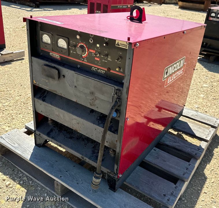 image for item LF9991 (4) Lincoln Electric DC600 welders