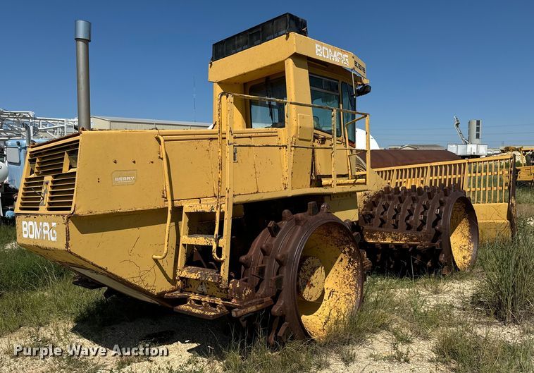 image for item LF9992 Bomag BC601RB landfill compactor