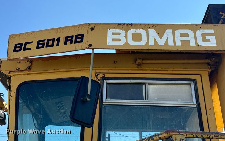 image for item LF9992 Bomag BC601RB landfill compactor