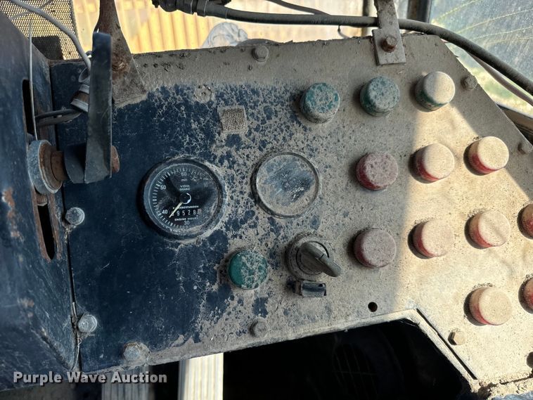 image for item LF9992 Bomag BC601RB landfill compactor