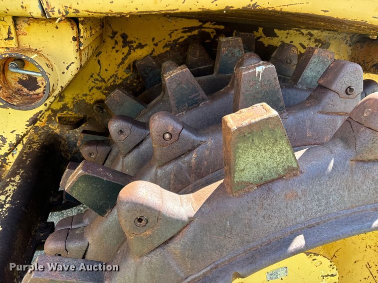 image for item LF9992 Bomag BC601RB landfill compactor