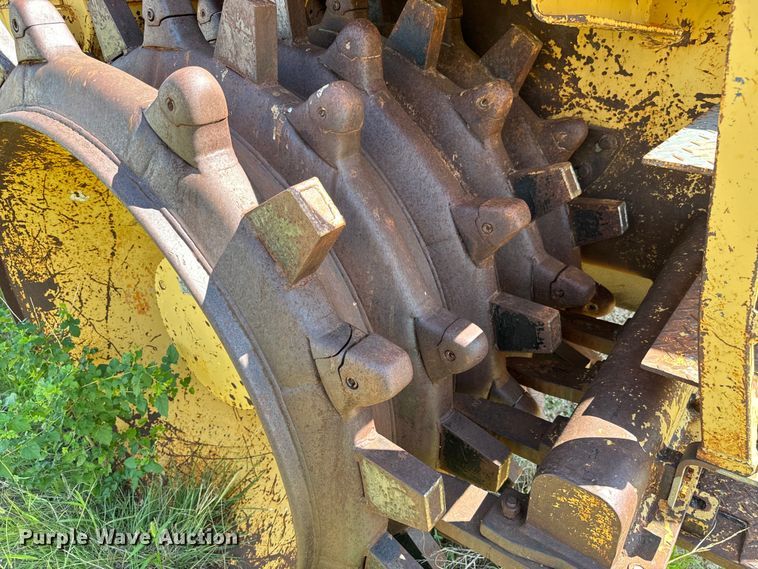 image for item LF9992 Bomag BC601RB landfill compactor