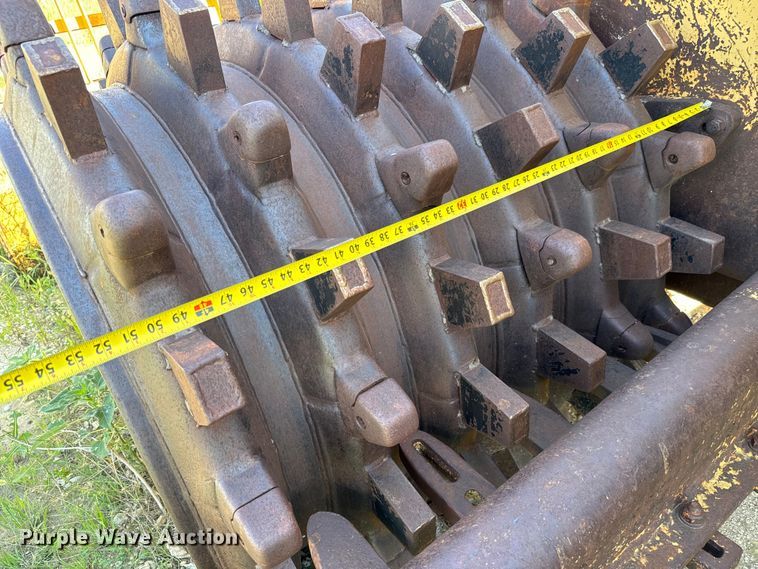 image for item LF9992 Bomag BC601RB landfill compactor