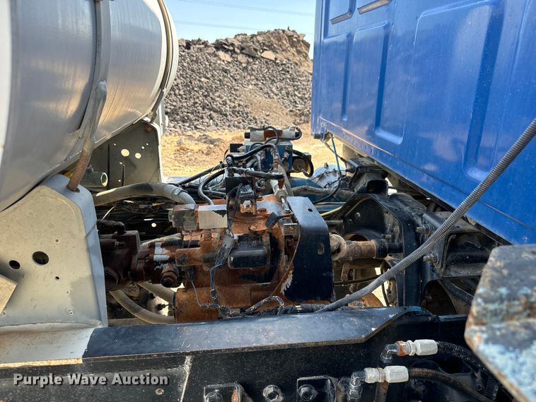 image for item LF9999 1999 Sterling L-Line ready mix truck